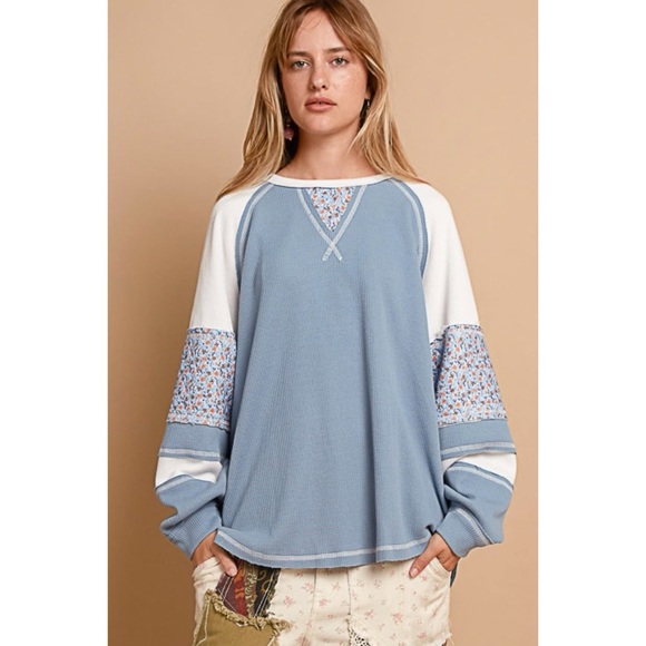POL Blue & White Floral Contrast Long Sleeve Oversized Thermal Top - Picture 3 of 8